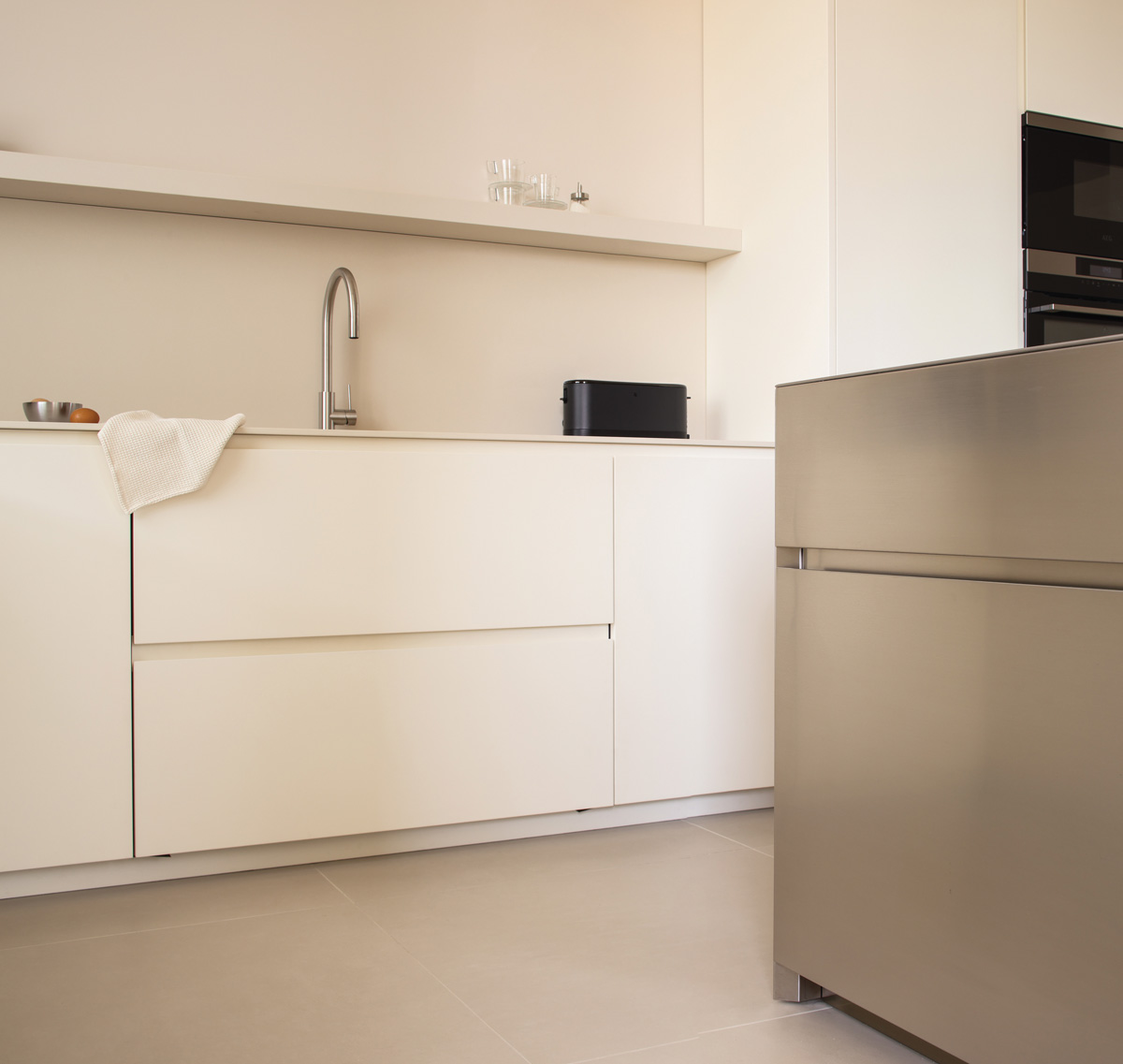 VLT-A Apartment: Photo 12