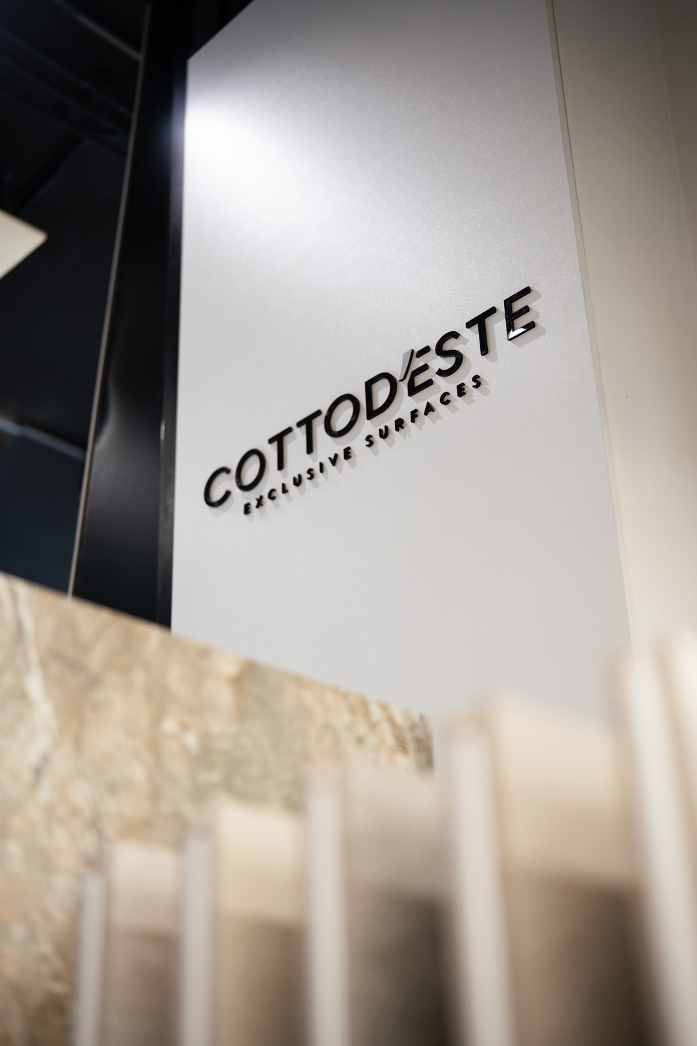 SHOWROOM MILAN: Photo 4